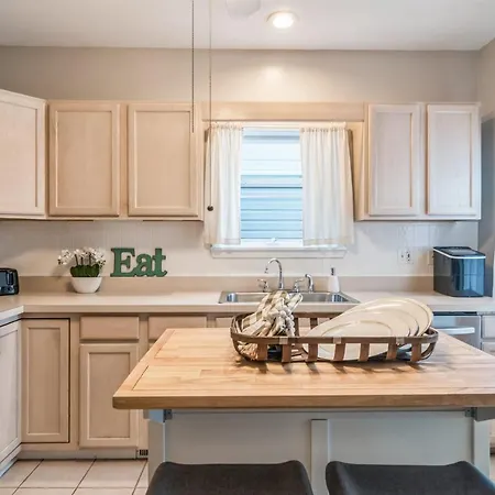 Pearly Gates L 3 Bed L Sleeps 5 L W 2-Car Garage Villa Forest Park Exterior photo