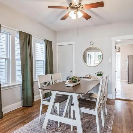 Pearly Gates L 3 Bed L Sleeps 5 L W 2-Car Garage Villa Forest Park Exterior photo