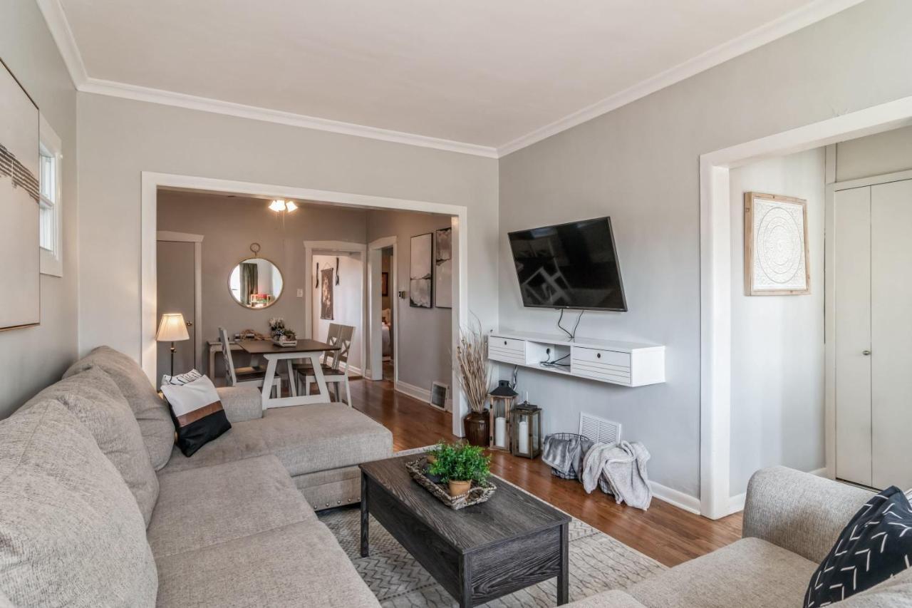 Pearly Gates L 3 Bed L Sleeps 5 L W 2-car Garage Forest Park