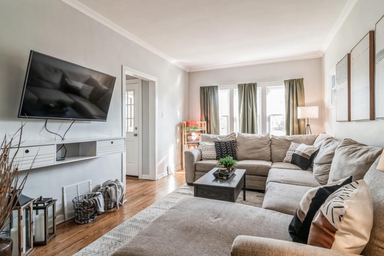 Pearly Gates L 3 Bed L Sleeps 5 L W 2-car Garage * Forest Park