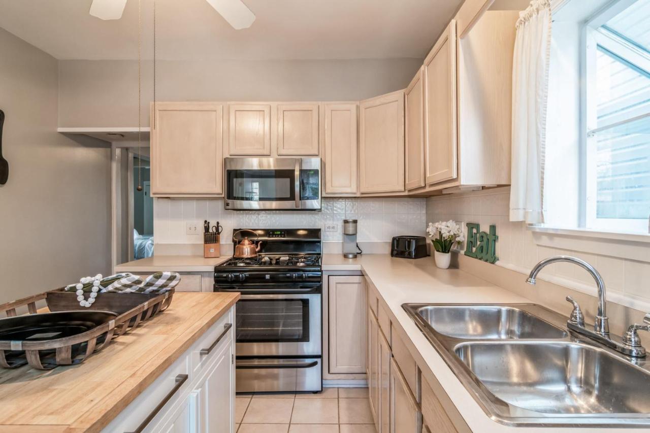 Pearly Gates L 3 Bed L Sleeps 5 L W 2-car Garage Holiday home *